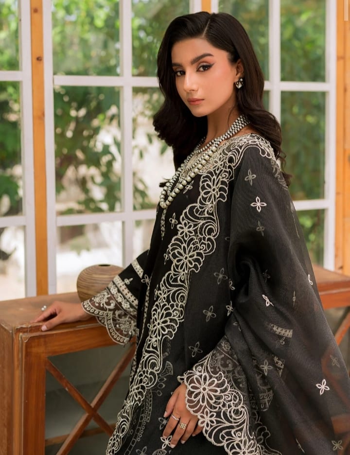 Bella By Mahnur | 3pc Lawn